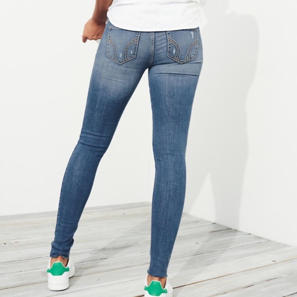 Blue Hollister Jeans - Picture 2 of 4